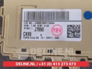 Kia Ceed Sportswagon Sicherungskasten O526037 foto 3
