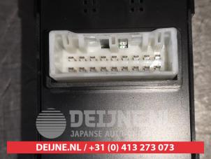 Hyundai I10 Multi-functional window switch O526289 photo 3