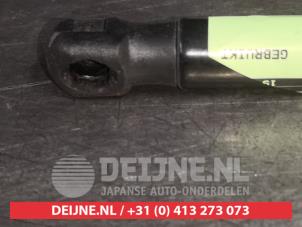 Hyundai I10 Gasdemper links-achter O526335 foto 2