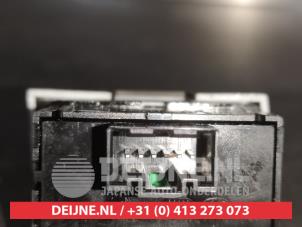 Hyundai I10 Schalter O526344 foto 2