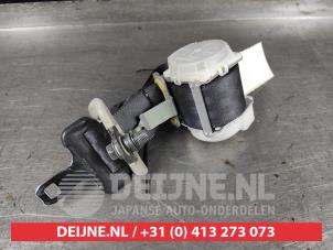 Suzuki SX-4 Rear seatbelt, right O526586 photo 2
