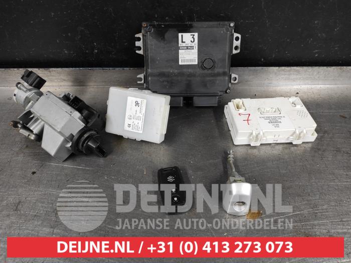 Suzuki SX-4 Kontaktslot+Sleutel O526626