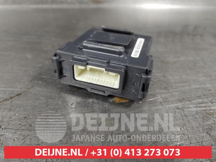Gebruikte ABS Computer Nissan Qashqai (J11) Prijs € 40,00 Margeregeling aangeboden door V.Deijne Jap.Auto-onderdelen BV