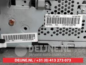 Mazda 3 Radio O526846 photo 4