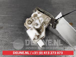 Suzuki Ignis Tailgate lock mechanism O526884 photo 2