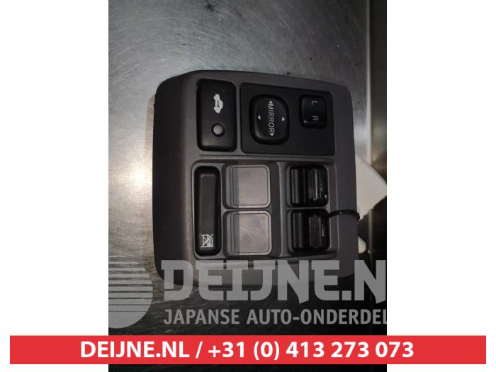 Daihatsu Cuore Combischakelaar ramen O312239