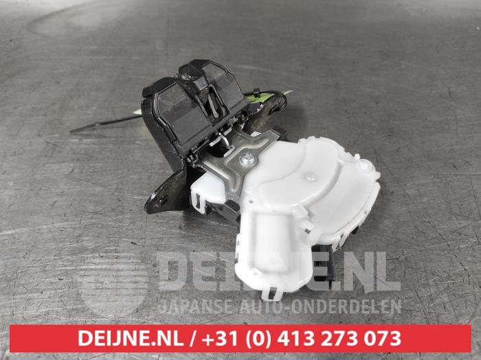 Mazda CX-3 Schließmechanik Heckklappe O527315