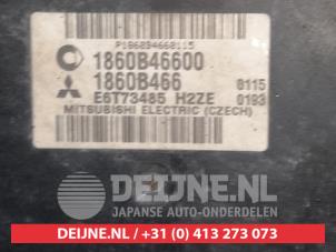 Mitsubishi Colt Steuergerät Motormanagement O527344 foto 3