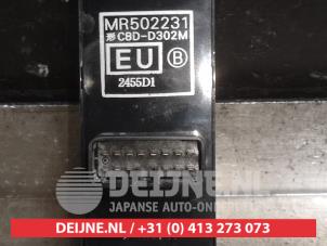 Mitsubishi Outlander Combischakelaar ramen O527593 foto 3