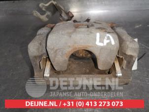 Mazda CX-3 Remklauw (Tang) links-achter O527715 foto 3