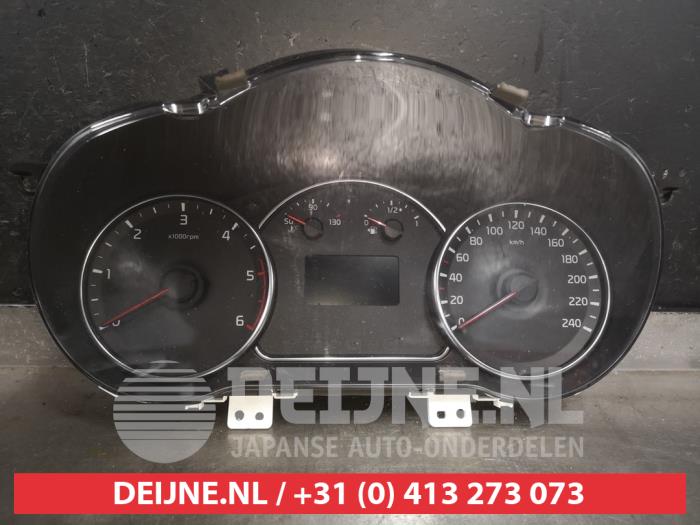 Kia Carens Kilometerteller KM O528298