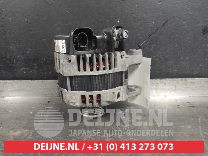 Gebruikte Dynamo Kia Carens IV (RP) 1.7 CRDi 16V Prijs € 75,00 Margeregeling aangeboden door V.Deijne Jap.Auto-onderdelen BV
