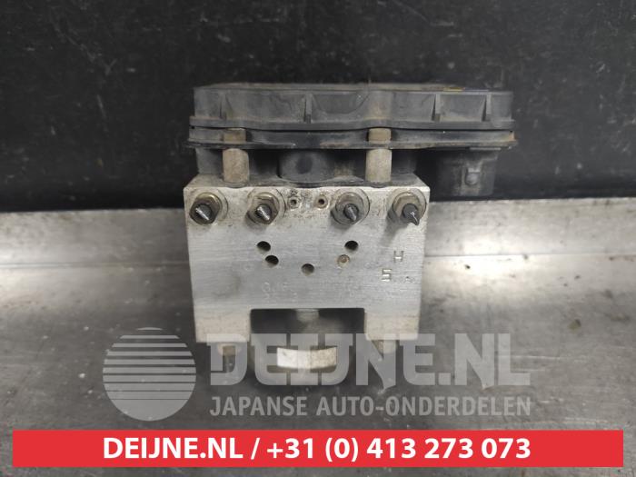 Gebruikte ABS Pomp Mazda 6 (GG12/82) 2.0i 16V Prijs € 50,00 Margeregeling aangeboden door V.Deijne Jap.Auto-onderdelen BV
