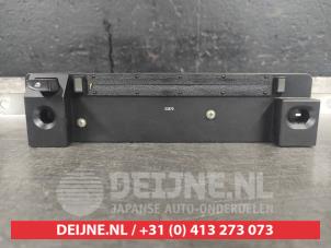 Gebruikte Radio Toyota iQ 1.0 12V VVT-i Prijs € 75,00 Margeregeling aangeboden door V.Deijne Jap.Auto-onderdelen BV