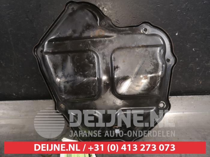 Gebruikte Carterpan Nissan Qashqai (J11) 1.6 DIG-T 163 16V Prijs € 35,00 Margeregeling aangeboden door V.Deijne Jap.Auto-onderdelen BV