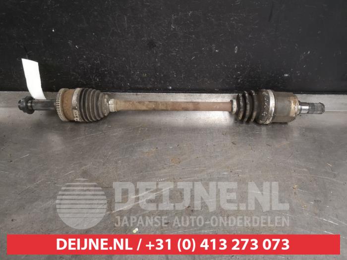 Hyundai I20 Aandrijfas links-voor O528613