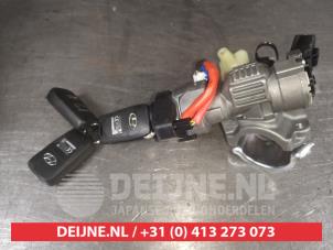 Hyundai I30 Ignition lock + key O528818 photo 2