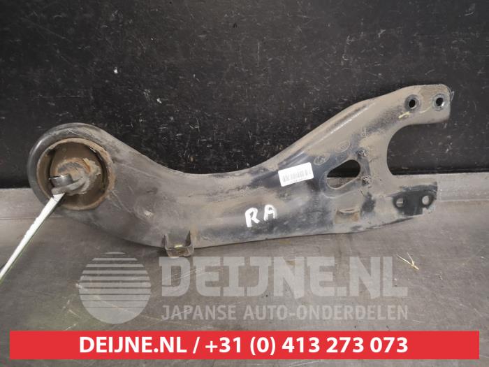 Hyundai I30 Draagarm rechts-achter O528821