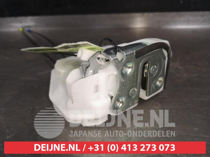 Mitsubishi Outlander Deurslot Mechaniek 4Deurs links-achter O528933