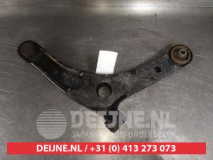 Mitsubishi Lancer Front lower wishbone, left O528975 photo 2