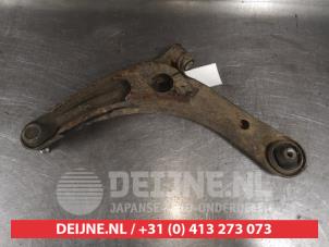 Mitsubishi Lancer Front lower wishbone, right O528976 photo 2