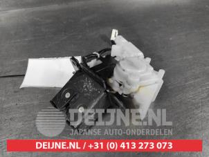Mazda 6 Tailgate lock mechanism O529304 photo 2