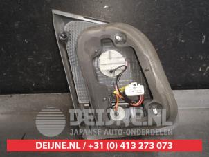 Kia Sorento Tailgate reflector, right O529528 photo 2
