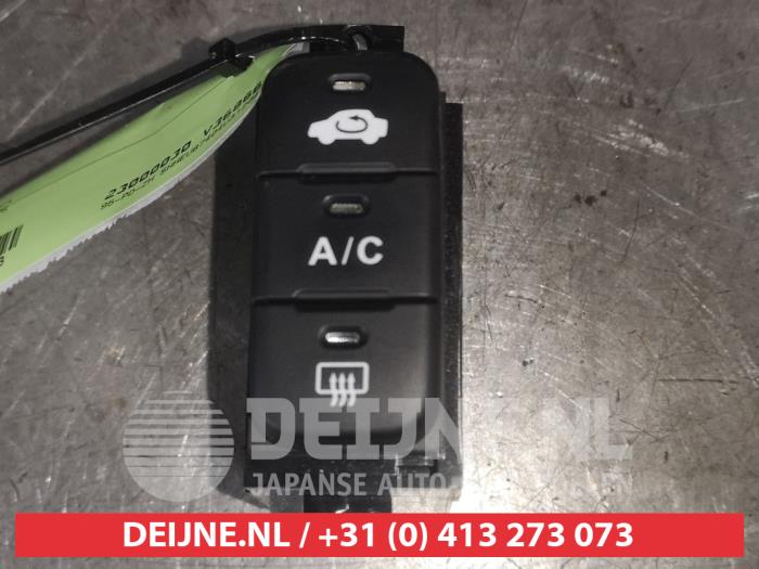 Honda Civic Airco Schakelaar O529593