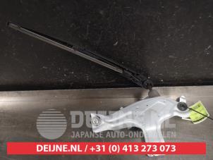 Kia Rio Rear wiper motor O529605 photo 2