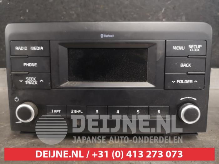 Kia Rio Radio O529615