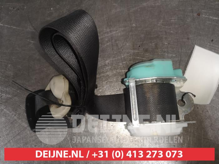 Nissan Note Sicherheitsgurt rechts hinten O529846