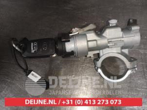Kia Picanto Ignition lock + key O529853 photo 3
