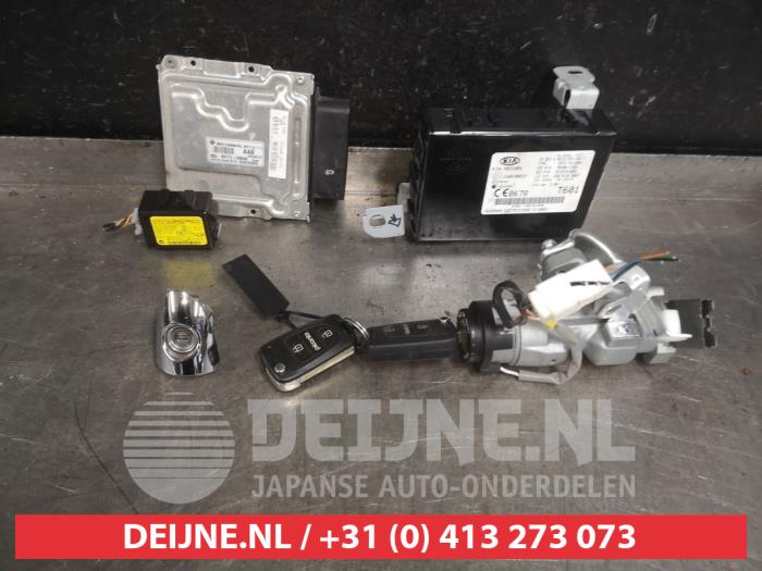 Kia Picanto Slotenset Cilinder (compleet) O529854