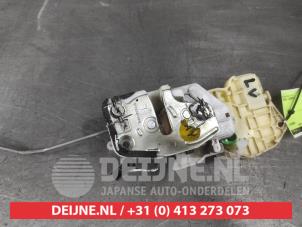 Honda Civic IMA Door lock mechanism 4-door, front left O530033 photo 2