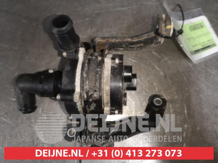 Hyundai Ioniq Additional water pump O530095