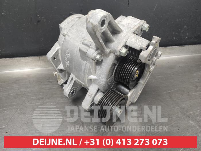 Hyundai Ioniq Dynamo O530172