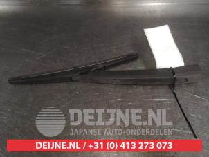 Kia Sorento Rear wiper arm O530264 photo 2