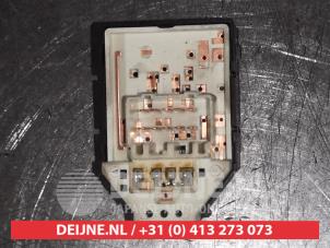 Kia Sportage Mirror switch O530281 photo 2