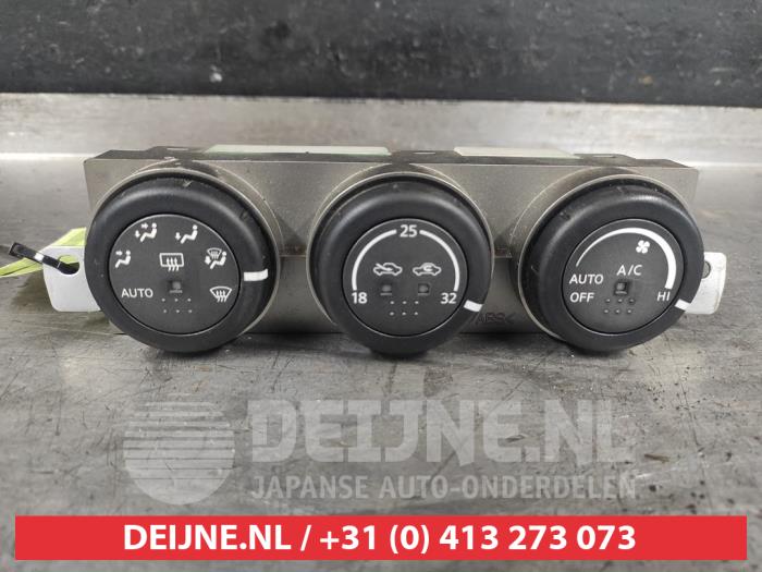 Nissan X-Trail Heizung Bedienpaneel O530409