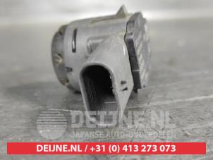 Mazda 3 PDC-Sensor O530517 foto 2