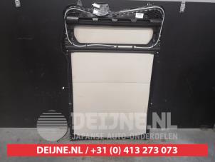 Nissan Qashqai Schuifhemel mechaniek O530559 foto 2
