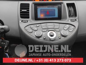 Gebruikte Radio Nissan Primera Wagon (W12) 1.8 16V Prijs € 100,00 Margeregeling aangeboden door V.Deijne Jap.Auto-onderdelen BV