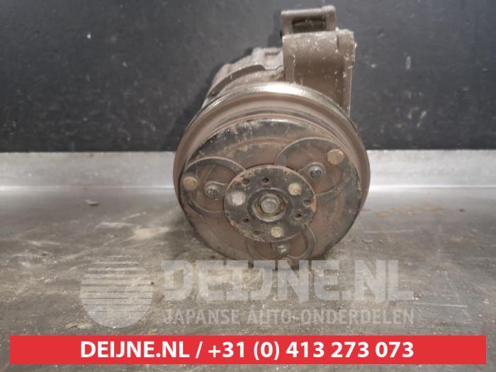 Gebruikte Aircopomp Subaru Legacy Wagon (BH) 2.0 16V Prijs € 35,00 Margeregeling aangeboden door V.Deijne Jap.Auto-onderdelen BV