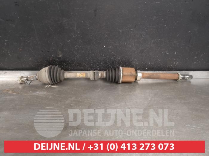 Nissan Juke Front drive shaft, right O530781