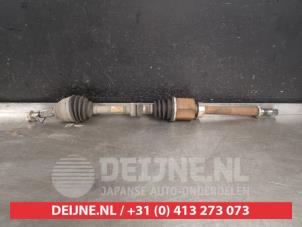 Gebruikte Aandrijfas rechts-voor Nissan Juke (F15) 1.5 dCi Prijs € 75,00 Margeregeling aangeboden door V.Deijne Jap.Auto-onderdelen BV