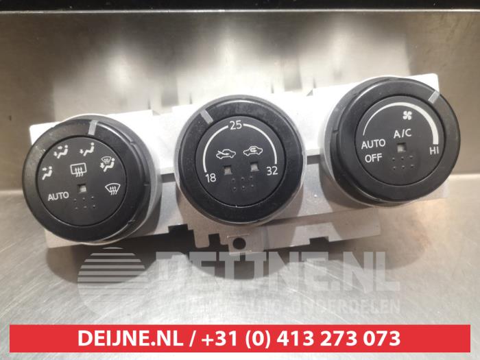 Nissan 350 Z Kachel Bedieningspaneel O305733