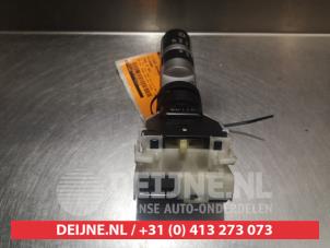 Nissan 350 Z Licht Schakelaar O306838 foto 4
