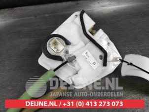 Mazda CX-5 Deurslot Mechaniek 4Deurs rechts-achter O530846 foto 2