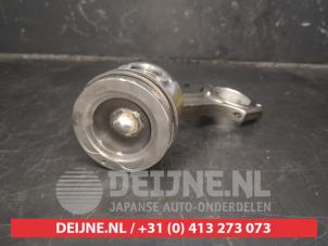 Gebruikte Zuiger Kia Sportage (SL) 1.7 CRDi 16V 4x2 Prijs € 75,00 Margeregeling aangeboden door V.Deijne Jap.Auto-onderdelen BV