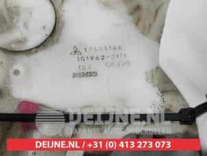 Mitsubishi Lancer Electric fuel pump O531107 photo 2